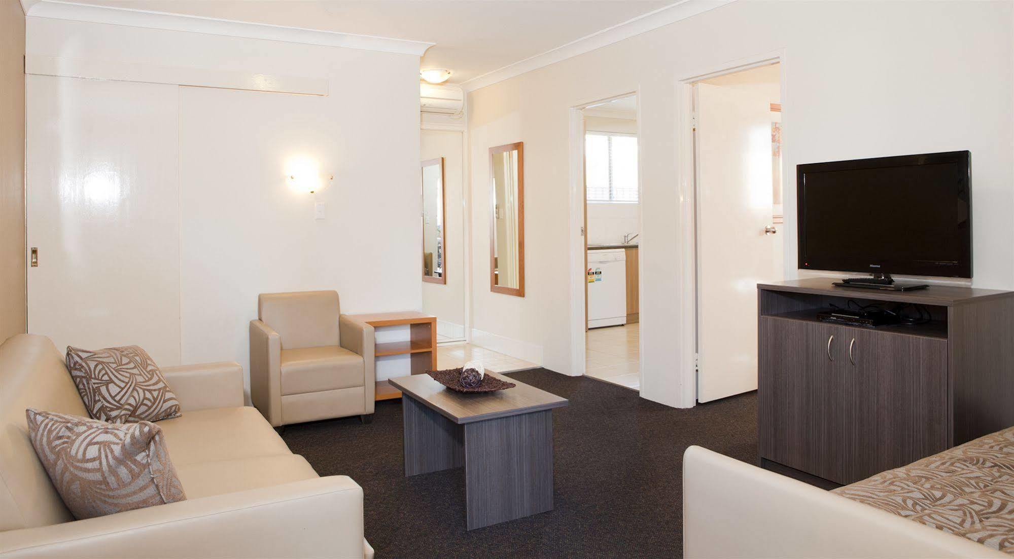 Narellan Motor Inn Exteriör bild